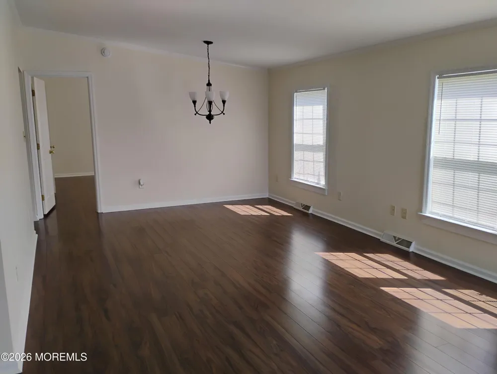 1428 Forest Way Whiting, NJ 08759