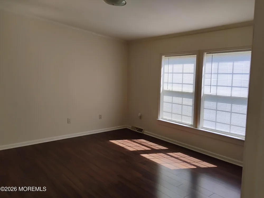 1428 Forest Way Whiting, NJ 08759