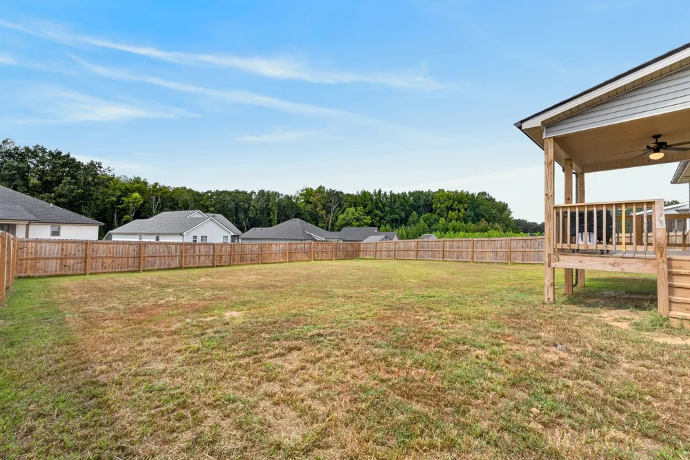 1538 Fredrick Dr Clarksville, TN 37042