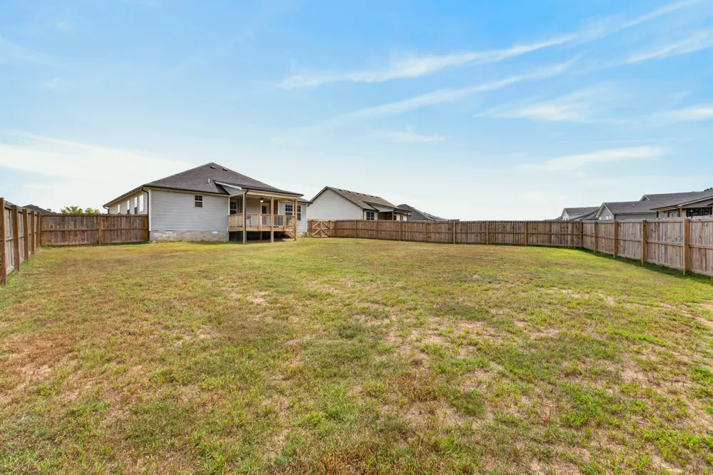 1538 Fredrick Dr Clarksville, TN 37042