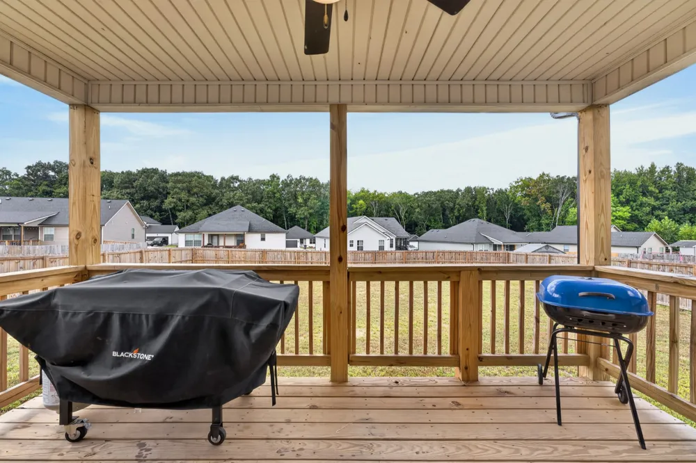 1538 Fredrick Dr Clarksville, TN 37042