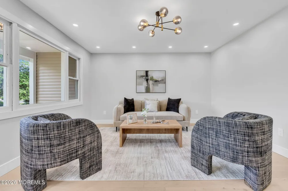 160 Berkeley Drive Brick, NJ 08724
