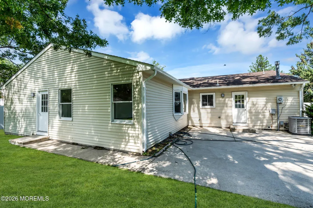 160 Berkeley Drive Brick, NJ 08724