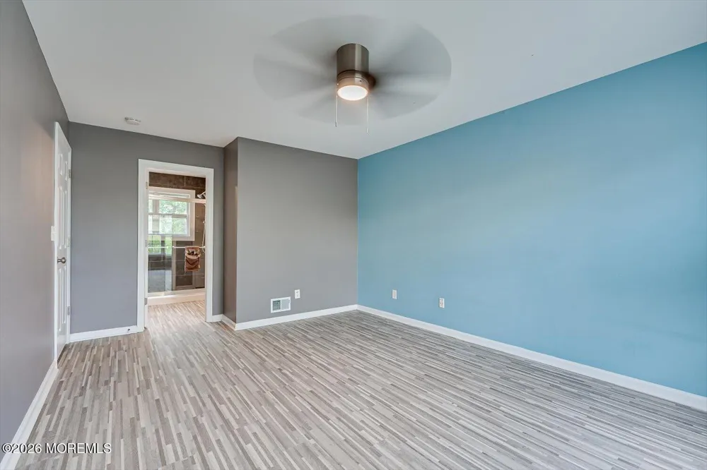 27 Lena Lane Bayville, NJ 08721