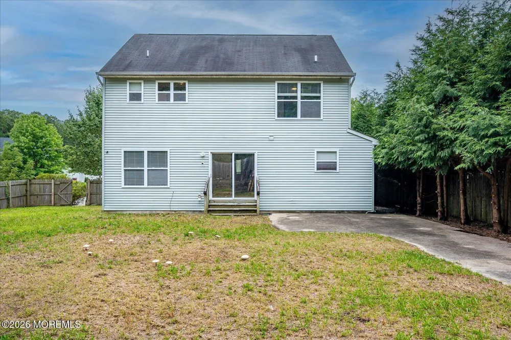 27 Lena Lane Bayville, NJ 08721