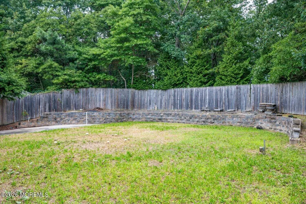 27 Lena Lane Bayville, NJ 08721