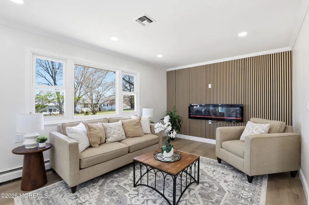 34 Barbuda Street Toms River, NJ 08757