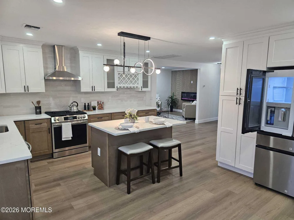 34 Barbuda Street Toms River, NJ 08757