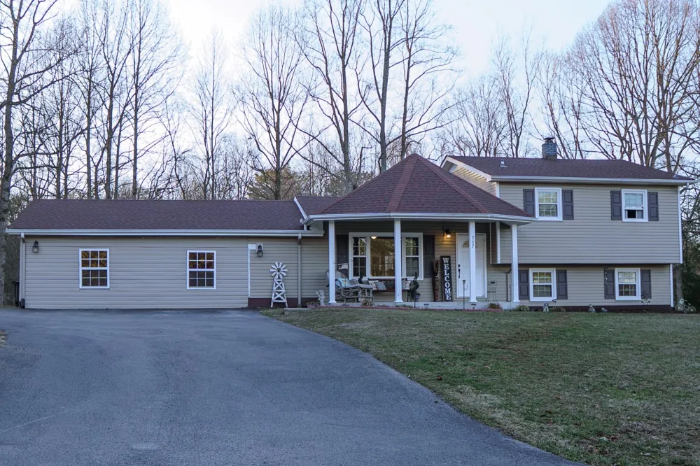 267 Simmons St Spencer, TN 38585