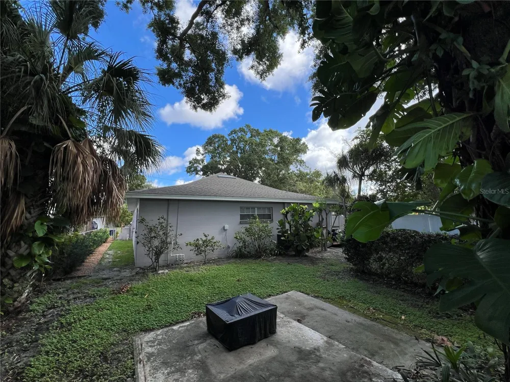 3804 W EMPEDRADO STREET Tampa, FL 33629