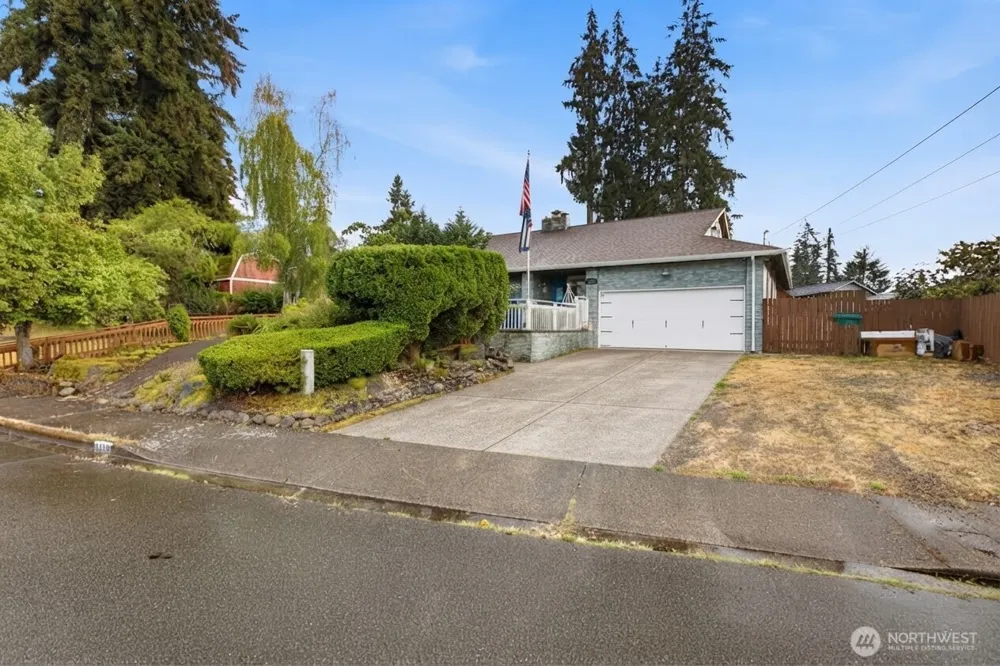 3210 Scenic Drive SE Auburn, WA 98092