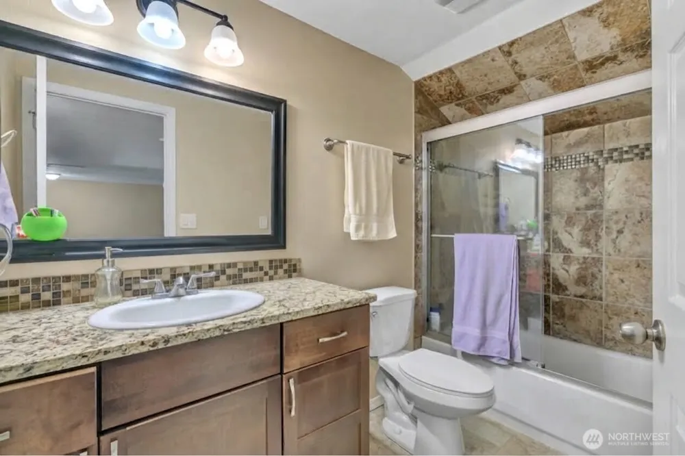 3210 Scenic Drive SE Auburn, WA 98092