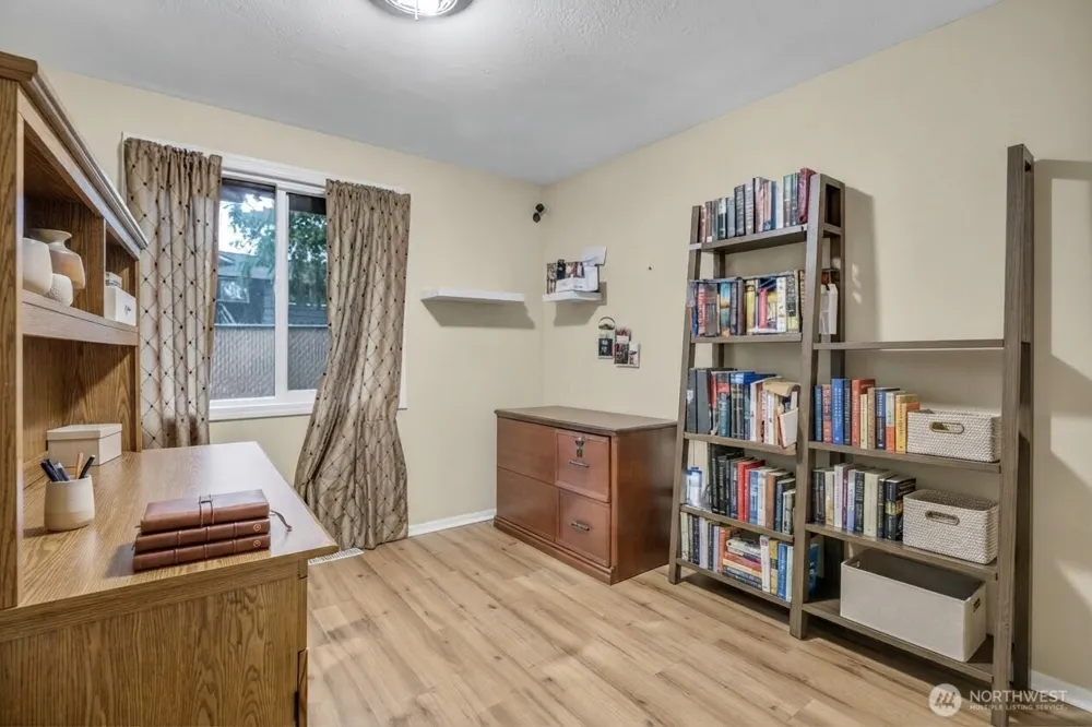 3210 Scenic Drive SE Auburn, WA 98092