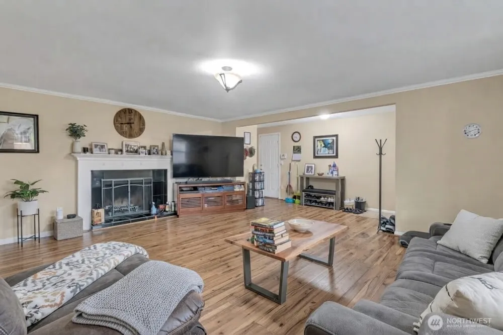 3210 Scenic Drive SE Auburn, WA 98092