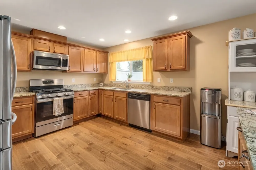 3210 Scenic Drive SE Auburn, WA 98092