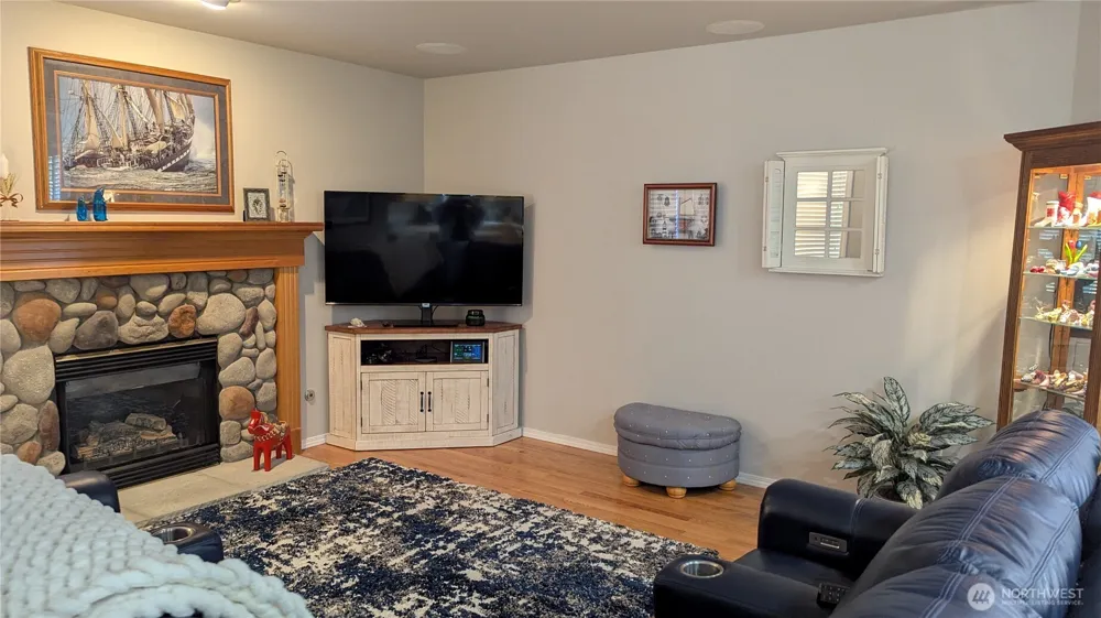 18431 12th Drive SE Bothell, WA 98012