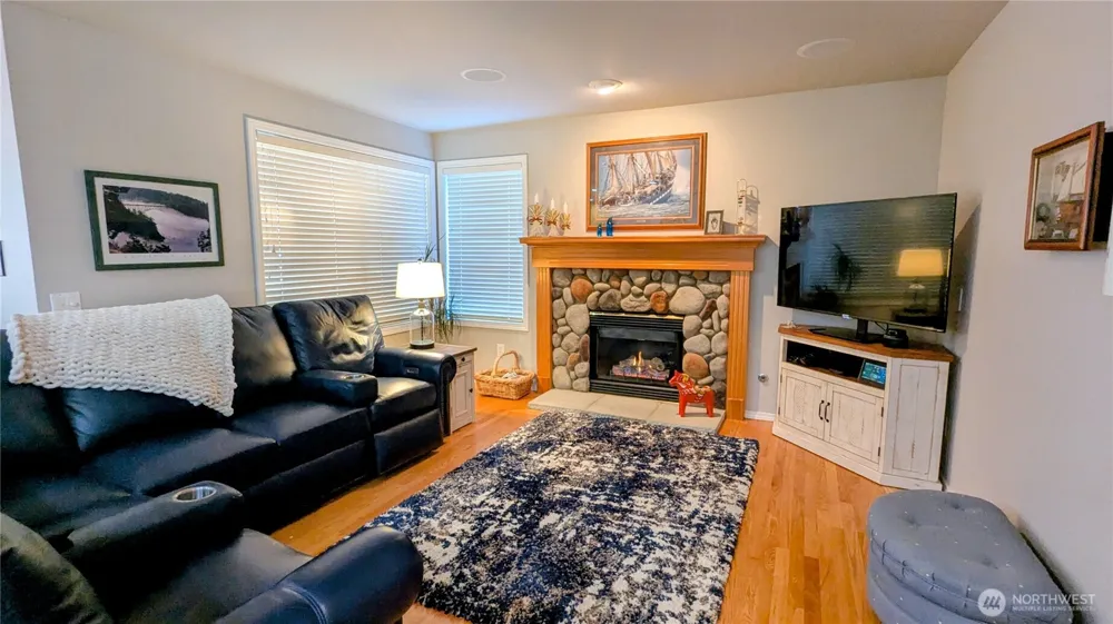18431 12th Drive SE Bothell, WA 98012