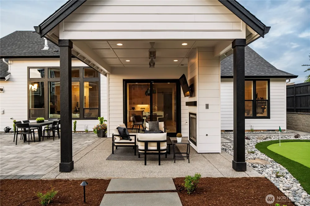 3643 101st Avenue NW #1 Gig Harbor, WA 98335
