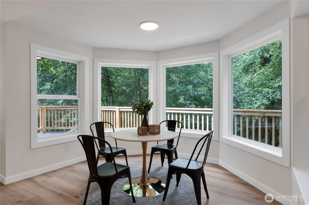 9008 Dana Drive NW Gig Harbor, WA 98332