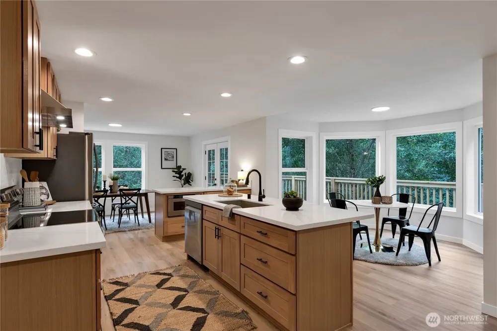 9008 Dana Drive NW Gig Harbor, WA 98332