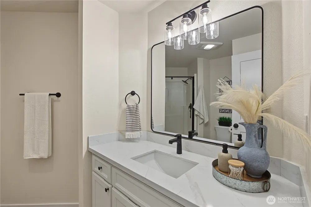 9008 Dana Drive NW Gig Harbor, WA 98332