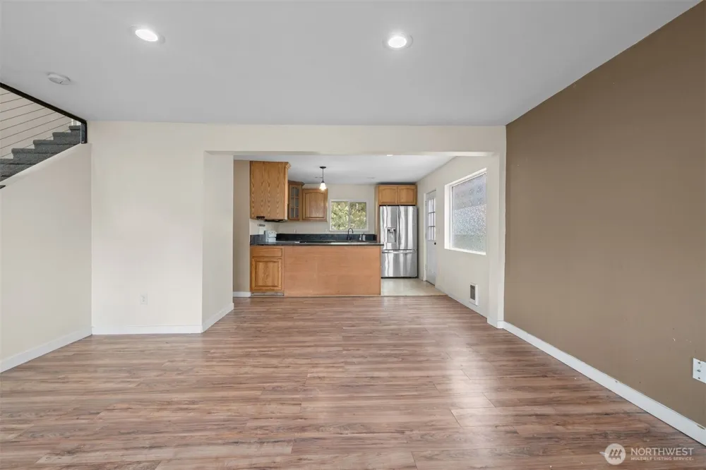 13315 Valley Avenue E Sumner, WA 98390