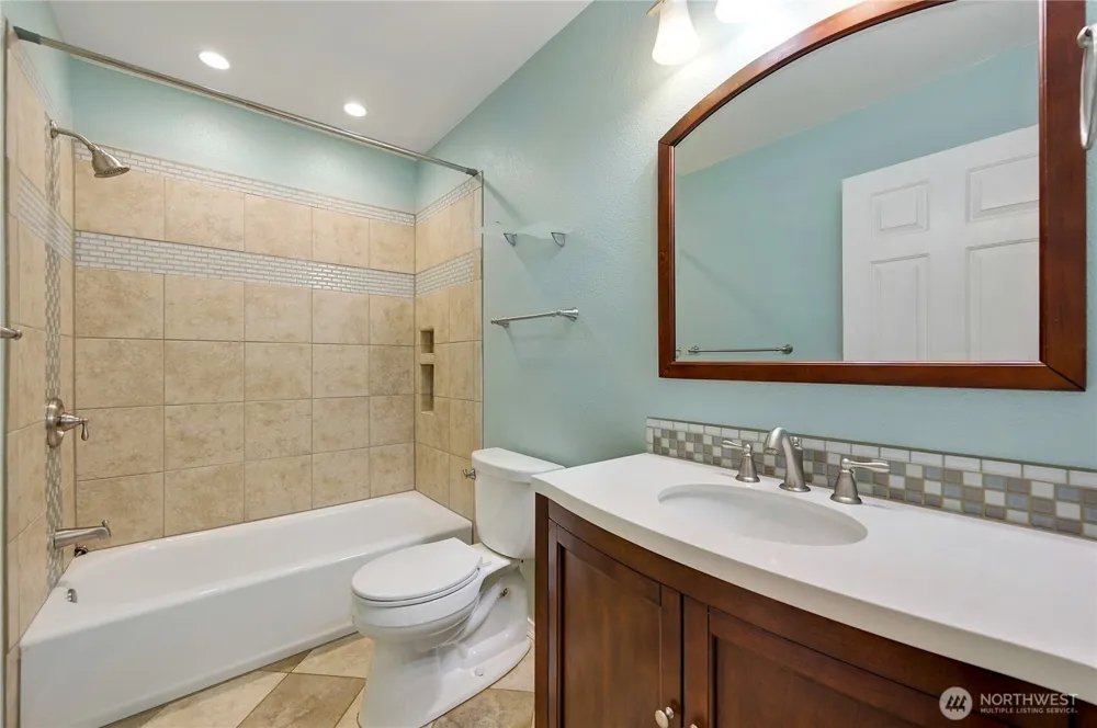 5044 SE Horstman Road Port Orchard, WA 98366