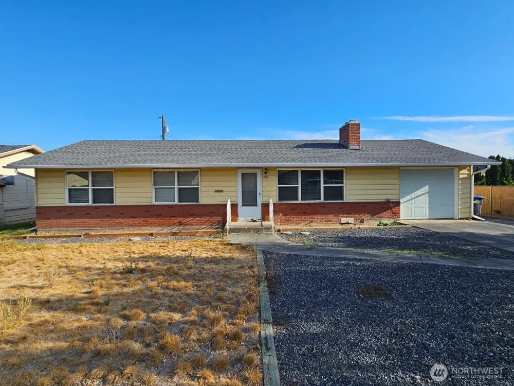 253 Dale Road Moses Lake, WA 98837
