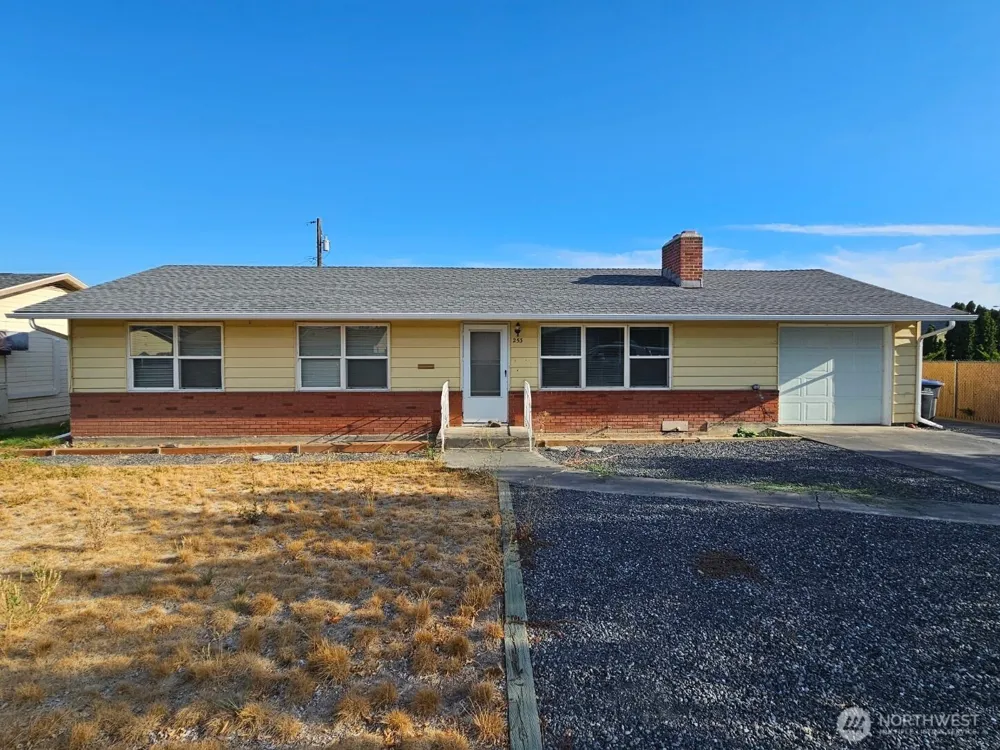 253 Dale Road Moses Lake, WA 98837