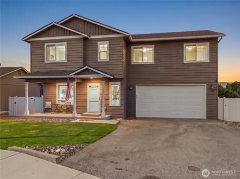 123 NW Porters Court