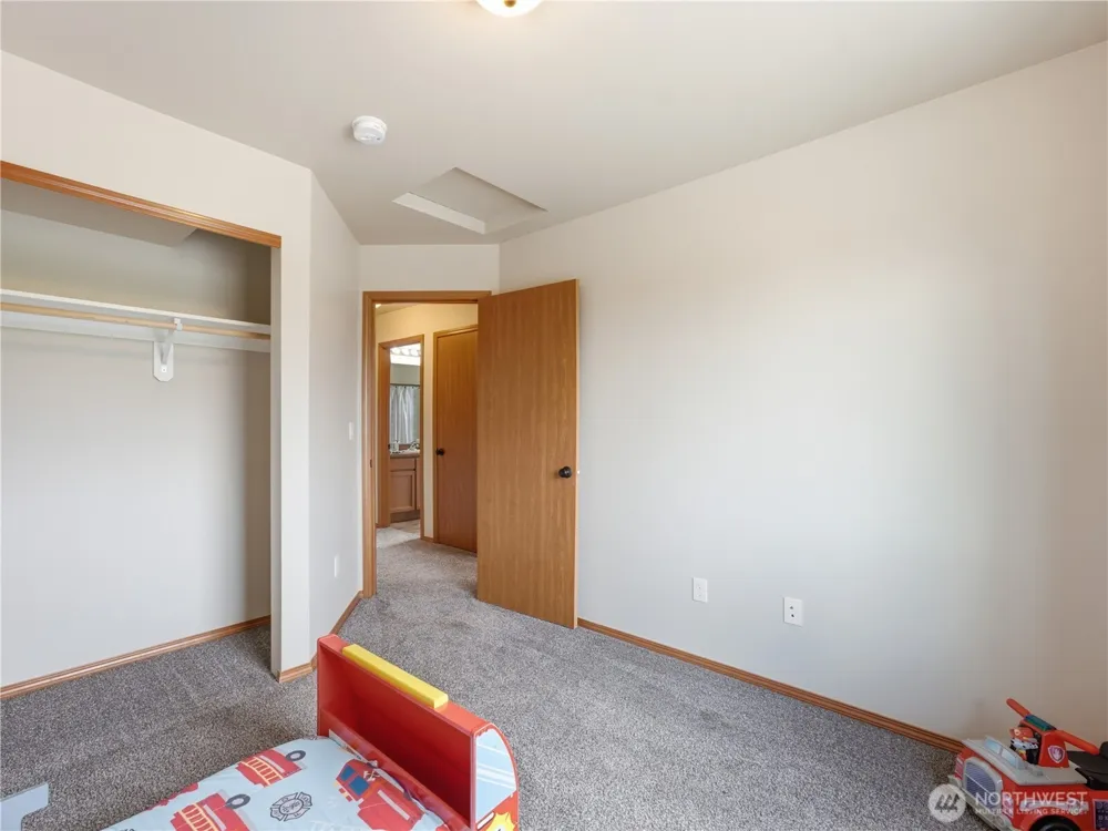 123 NW Porters Court East Wenatchee, WA 98801