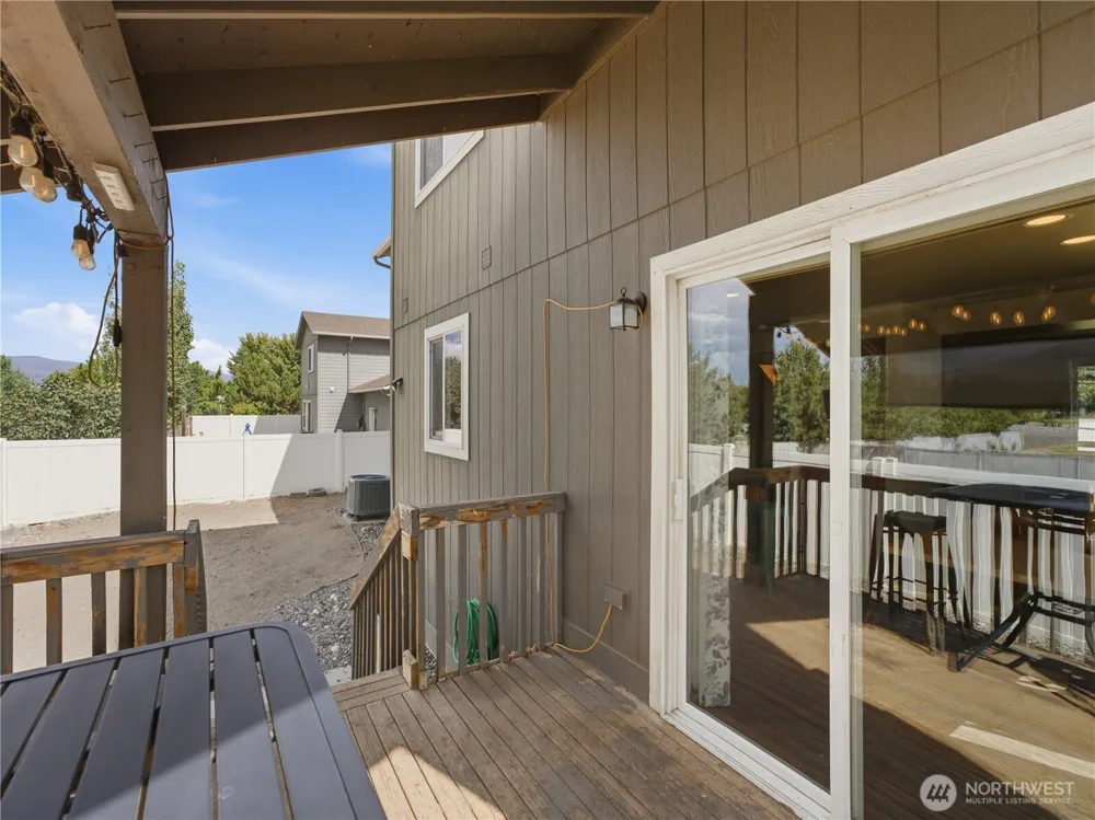 123 NW Porters Court East Wenatchee, WA 98801