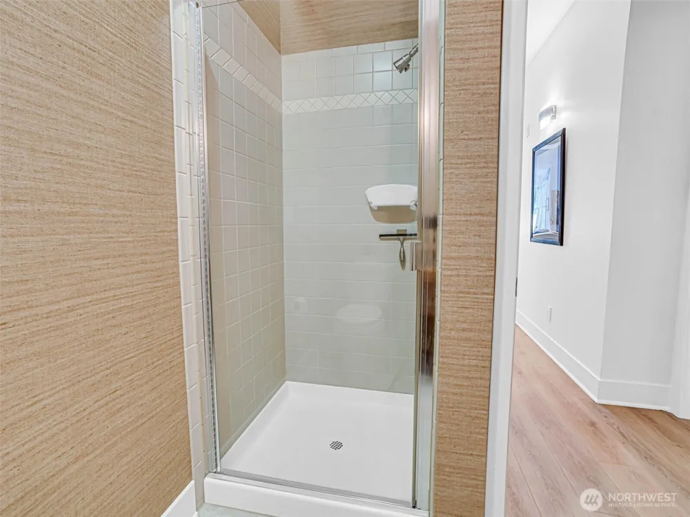10045 NE 1st Street #124 Bellevue, WA 98004