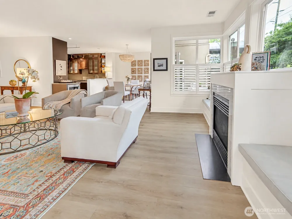 10045 NE 1st Street #124 Bellevue, WA 98004