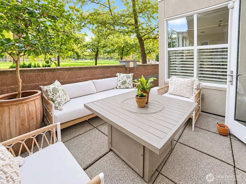 10045 NE 1st Street #124 Bellevue, WA 98004