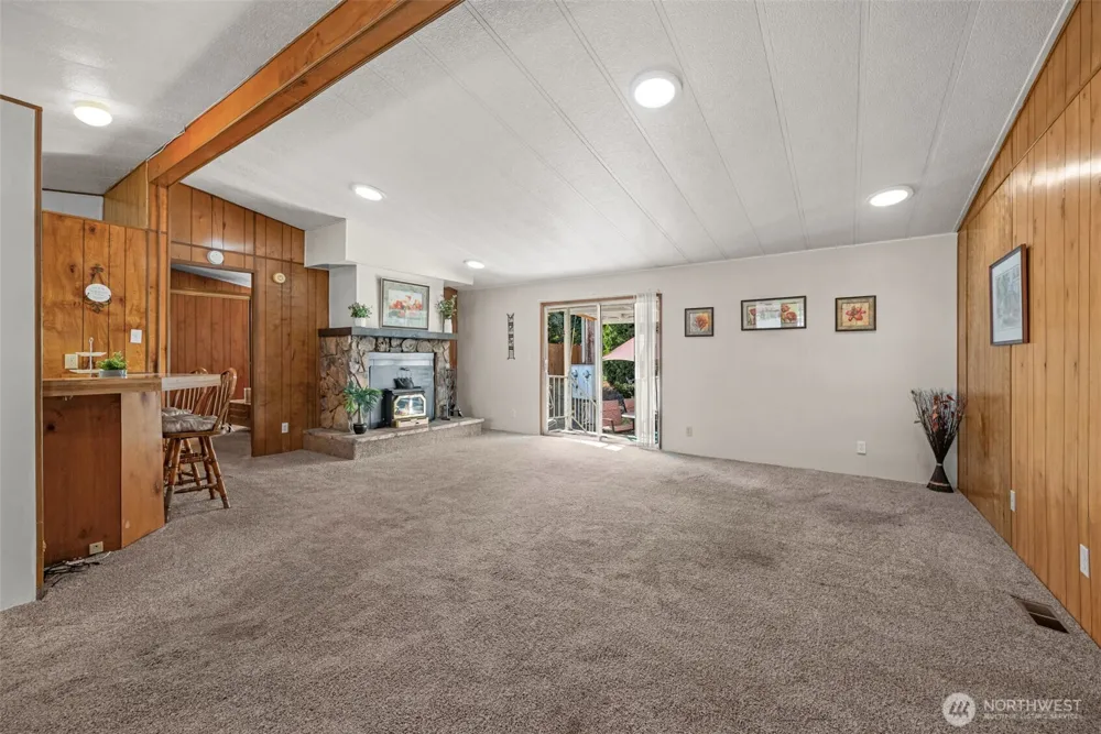 11100 92nd Street SE #2 Snohomish, WA 98290