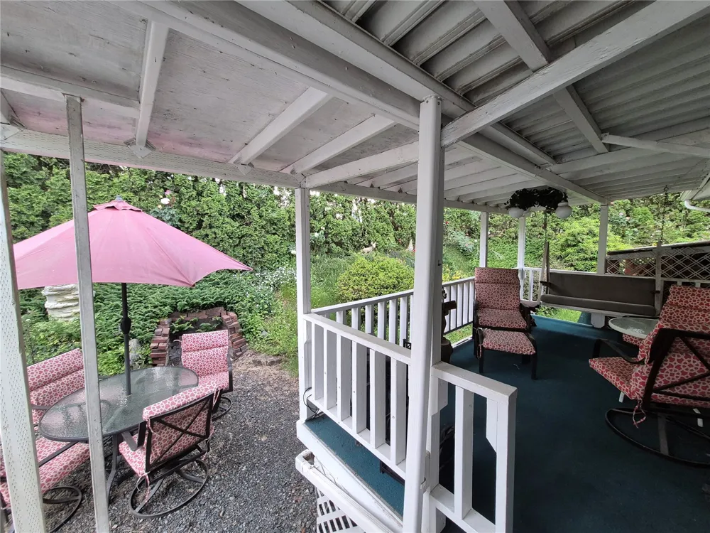 11100 92nd Street SE #2 Snohomish, WA 98290