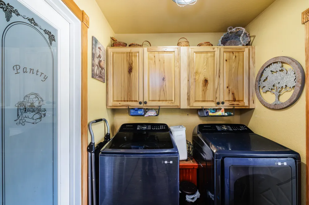 611 Wilson Road Red Rock, TX 78662