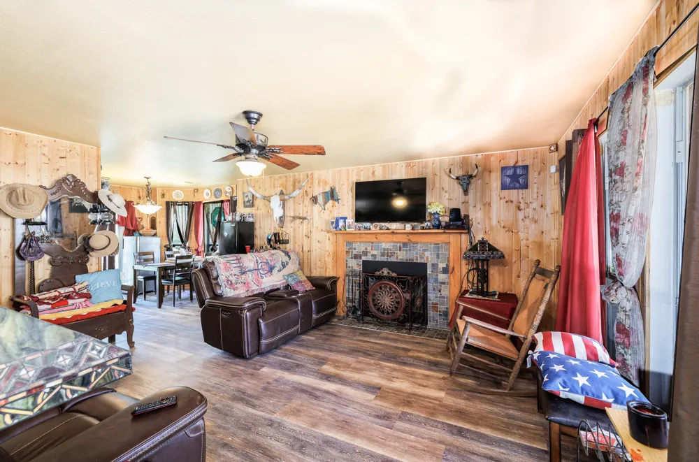 611 Wilson Road Red Rock, TX 78662