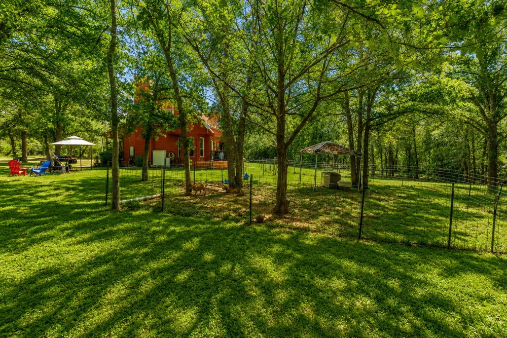 611 Wilson Road Red Rock, TX 78662