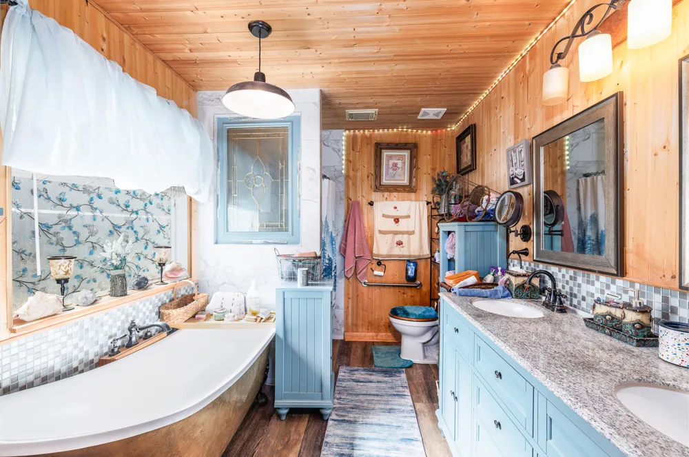 611 Wilson Road Red Rock, TX 78662