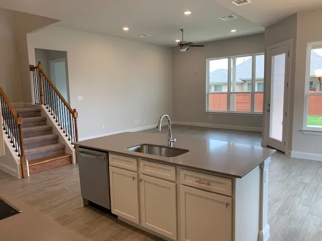 2202 Ambling Trail Georgetown, TX 78628