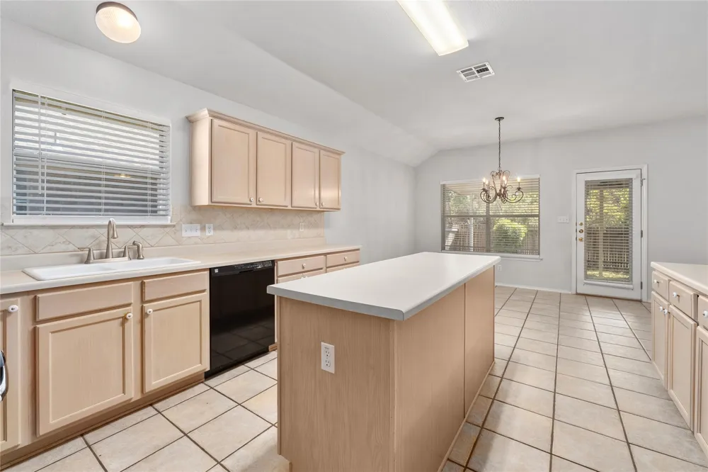 2600 Willow Way Round Rock, TX 78664