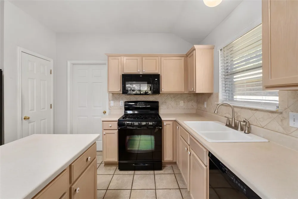 2600 Willow Way Round Rock, TX 78664