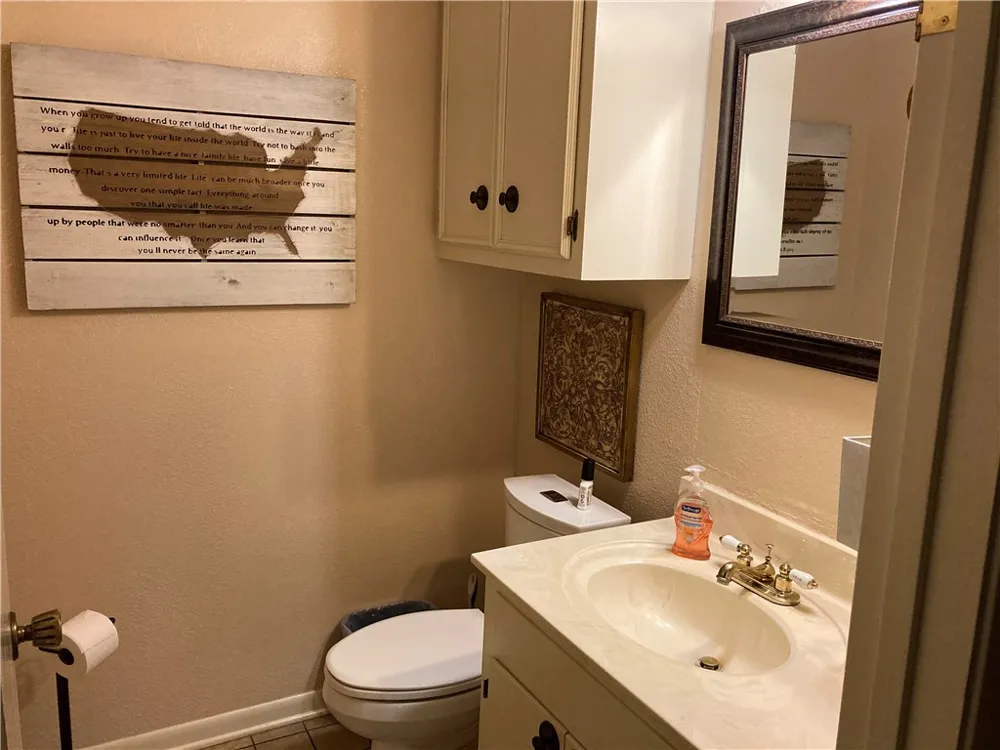 1801 Williams Drive Georgetown, TX 78628