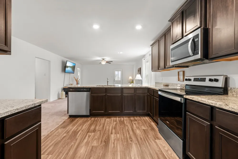 216 Wincanton Lane Jarrell, TX 76537