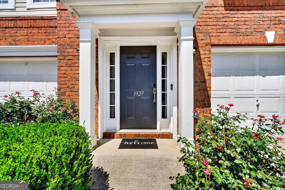 3327 Lathenview CT Alpharetta, GA 30004
