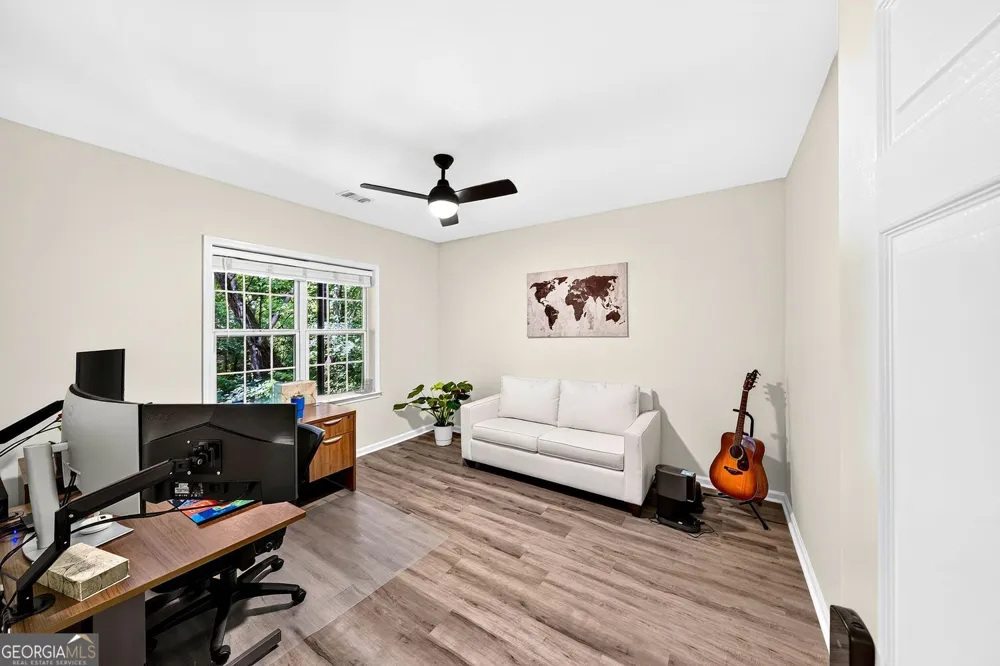 3327 Lathenview CT Alpharetta, GA 30004