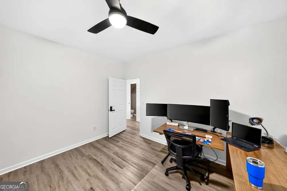 3327 Lathenview CT Alpharetta, GA 30004