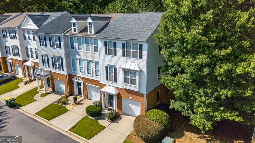 3327 Lathenview CT Alpharetta, GA 30004
